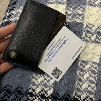 Vakko Marka Şal Ve Cüzdan Deformesi