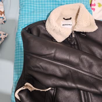 Bershka Kürklü Ceketim 4 Ayda Söküldü!