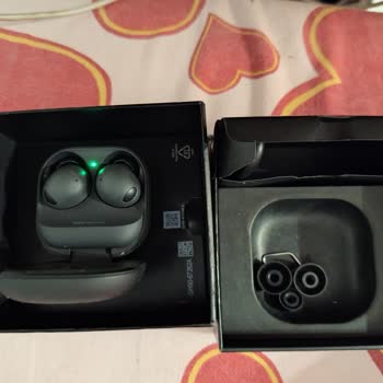 Samsung Galaxy Buds2 Pro Kulaktan Düşüyor