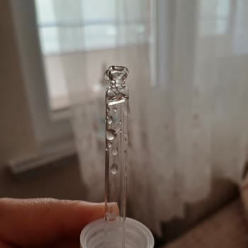 Gratis Maruz Derm Serumun İçerisinde Tüylü Bir Şeyler Çıktı