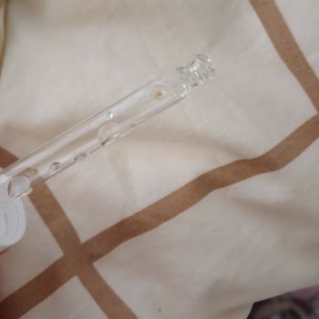 Gratis Maruz Derm Serumun İçerisinde Tüylü Bir Şeyler Çıktı