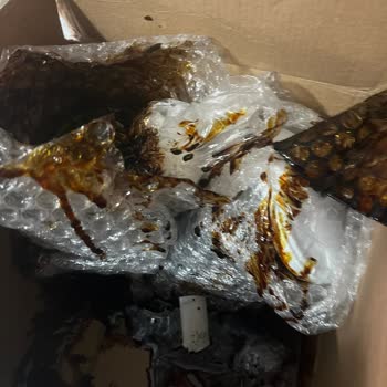 MNG Kargo Ürünü Kırık Getirdi