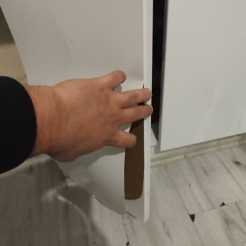 Electrolux Servisinin Mutfak Dolabıma Zarar Vermesi Ve Kabul Etmemesi