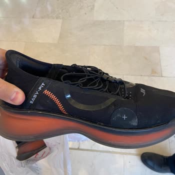 Lescon Spor Ayakkabı Tasarım Hatası
