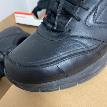 Boyner Ve Skechers'tan Bir Daha Ürün Almam Aldırmam