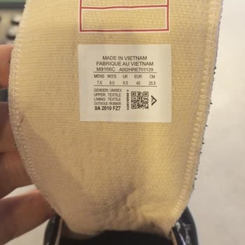 ... Creeps.com.tr Sitesi Gönderdiği Ürünün Arkasında Durmuyor.