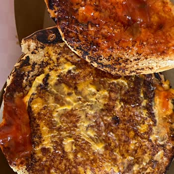 Köfteci Yusuf Yanık Hamburger Hayal Kırıklığı Ve İletişim Sorunu