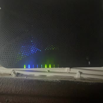 Güngören Haznedar Da TÜRKSAT Kablo TV İnternetimiz Kesik Durumda!