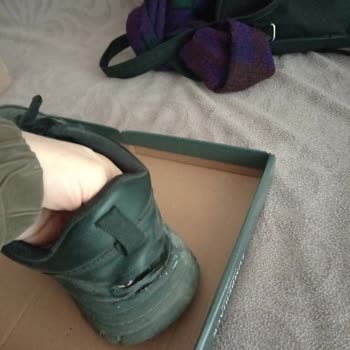 Lumberjack Ayakkabı Üç Ay İçinde Yırtıldı!