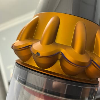 Dyson V15 LCD Ekran Arızası