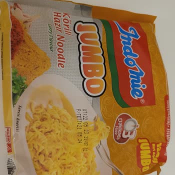 indomie Noodleın İçinden Kurt Çıkması.