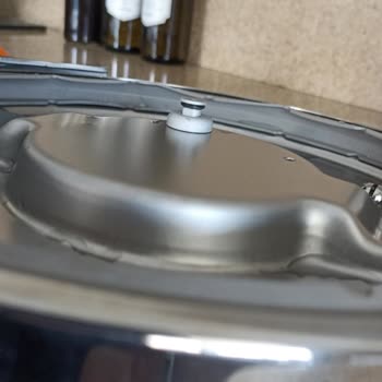 Karaca Züccaciye Karaca Düdüklü Pişmanlık