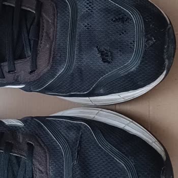 Az Kullanımda Yırtılan Adidas Ayakkabı Ve Tüketici Haksızlığı