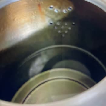 Arçelik Marka Paslanmaz Çelik Çay Makinesi Paslandı