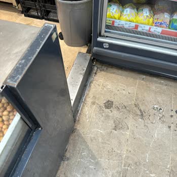 Elysium AVM Migros Şubesinde Hijyen Sorunu!