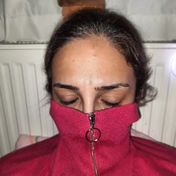 Garnier C Vitamini Aydınlatıcı Serum Ve Temizleme Jeli Sivilce Çıkardı