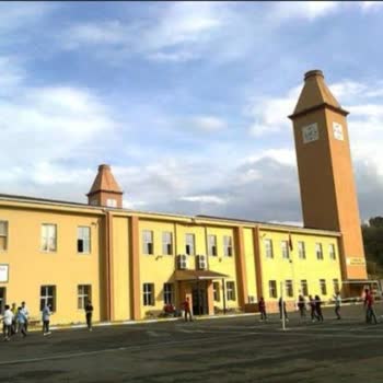 Milli Eğitim Bakanlığı (MEB)! Beykoz Anadolu Lisesi Okul Çözülemeyen Sorunu!