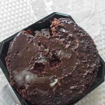 BİM Çikolatalı Pasta Bozuk Çıktı