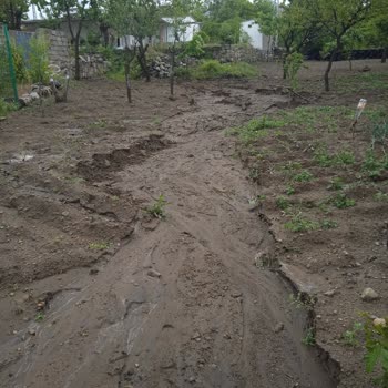Kayseri Büyükşehir Belediyesi Düzensiz Parke Çalışması