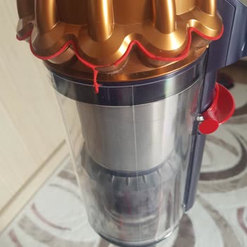 Dyson Gen5 Kırmızı Şeritler Hemen Yırtıldı