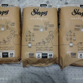 Sleepy Ecologic Külot Bezin Dışarı Taşmasından Bıktım