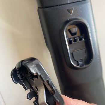 PHILIPS Ev Aletleri Philips SpeedPro Max XC7043/01 Şarjlı Süpürge Sorunu