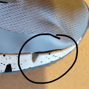 In Street 2. Kalite Ürün Satıyor.