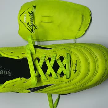 Joma Türkiye Halı Saha Ayakkabısının Yırtılması