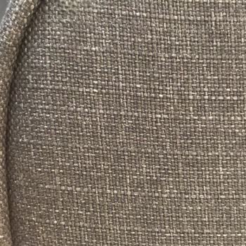 Defekte Möbel und mangelhafter Kundenservice bei Enza Home