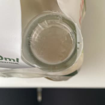 Kızılay Maden Suyunda Kapaksız Maden Suyu Şişesi