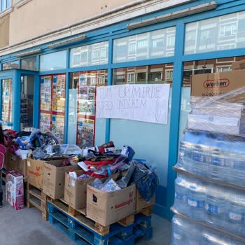 A101 İndirim Var Diye Müşteri Çekmeye Çalışması Ama Olmaması