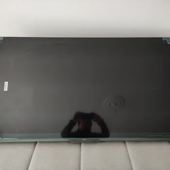 Teknosa Ve UPS Türkiye Kırık Televizyon