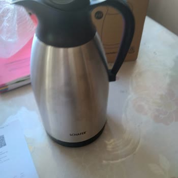 Schafer Müşteriye Nasıl Davranacağını Bilmiyor