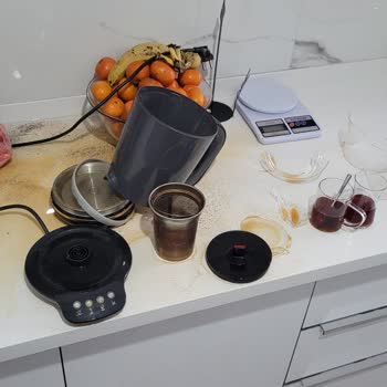 Homend Konuşan Çaycı Su Isıtıcısı Rezistansından Ayrıldı!