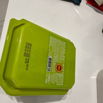 Migros'tan Alınan Tahsildaroğlu Ezine Peynir Bozulmuş!