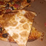 Domino's Pizzanın İncecik Hamur Böyle Olur Diye Direttiği Sözde Pizza!