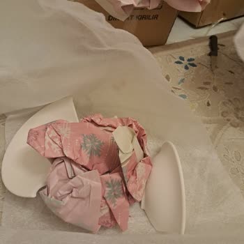 Ciniseramikboyalari.com Çini Seramik Boyaları Sitesi Kırık Ürün