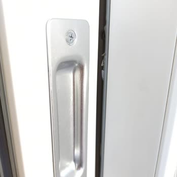 WİNSA'YA Yakışmayan Lotus Marka Sürgülü Kapı Açma Kapama Kolu!