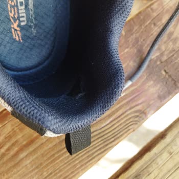 Skechers Ayakkabı Mağazası Bizi Mağdur Ediyor