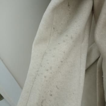 DeFacto Kaban Aşırı Tüylenme Yaptı