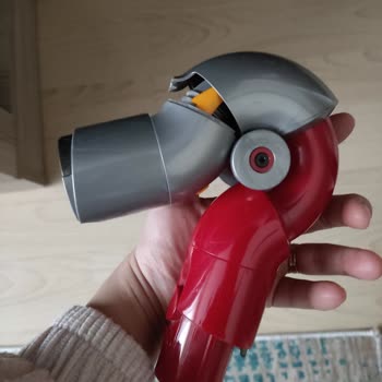 Dyson Mobilya Altı Aparatı