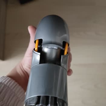Dyson Mobilya Altı Aparatı