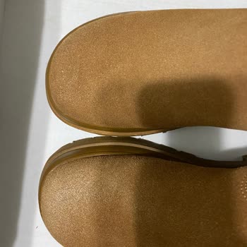 Boyner Mağazasından Aldığım Bot 1 Ay Olmadan Rengi Soldu.