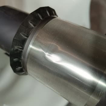 Dyson V15 Başlık Dönmemesi Ve Metal Kısmın Yamulması