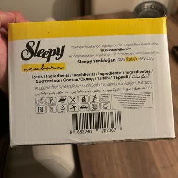 Sleepy Yeni Doğan Islak Mendilinde Koku?