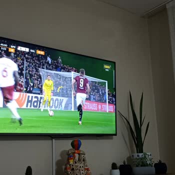 Exxen İnternet Yüzünden Yayın Donuyor