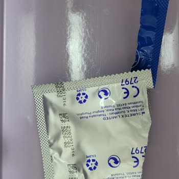 Delik Okey Klasik Prezervatif