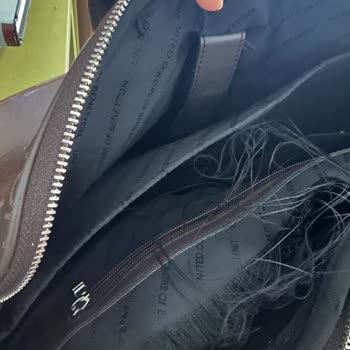 Benetton Çanta 3 Ay İçinde Paramparça Oldu Ve Şikayete Cevap Bile Yok!