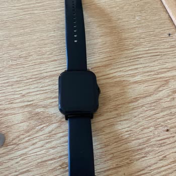 Robor Akıllı Saatimin Ekranı Açılmıyor Şarjı Yarım Günde Bitiyor