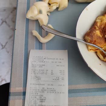Şok Marketlerde Satılan Mis Marka Peynirin Bozuk Çıkması
